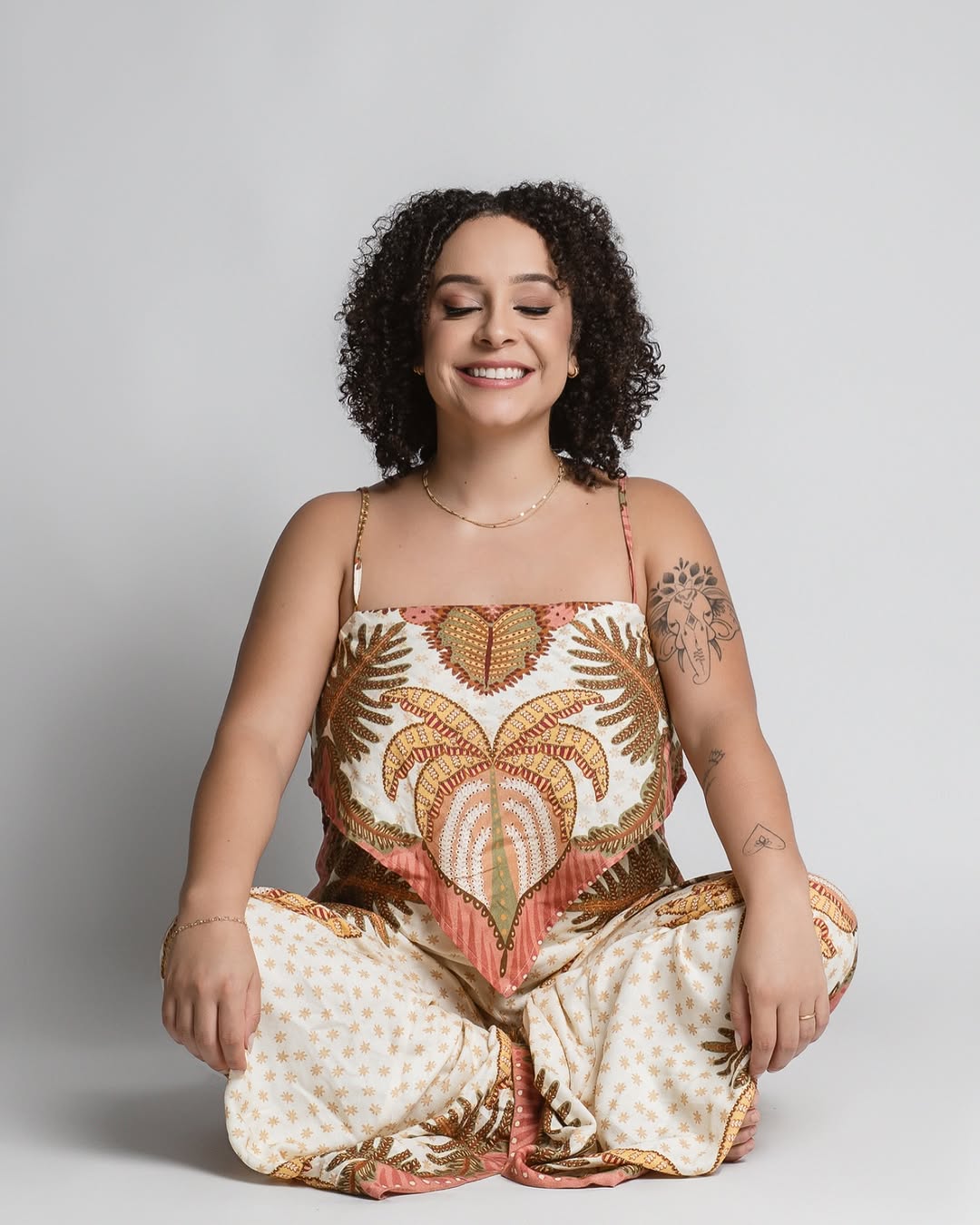 Gabi — criadora de UGC da surta